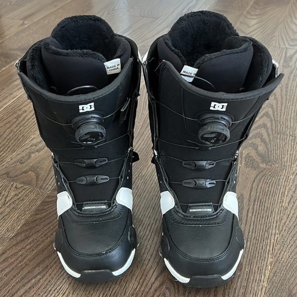 DC Women’s Lotus Step On Snowboard Boots - Picture 6 of 8